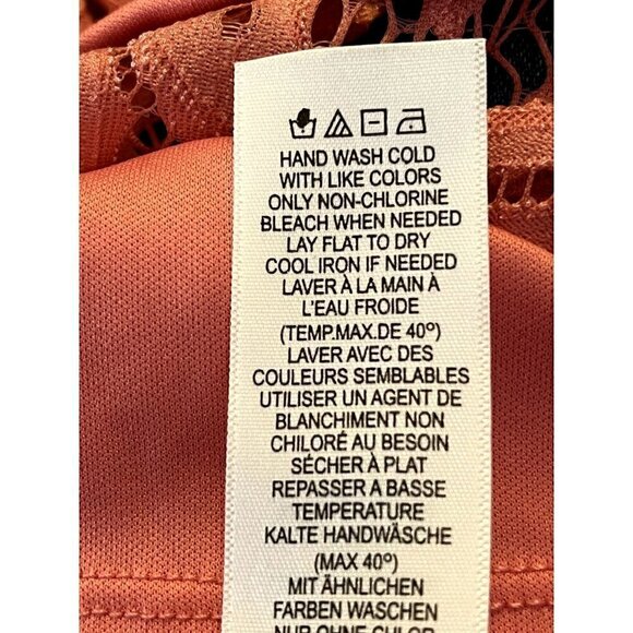 Women's Adrianna Papell Salmon Color Short Sleeve Lace Shirt, Top, Large - Picture 4 of 9